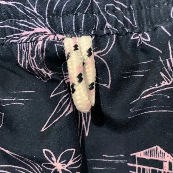 Goodfellow & Co Men's 7" Parrot Scenic Swim Trunks Medium - Picture 6 of 9